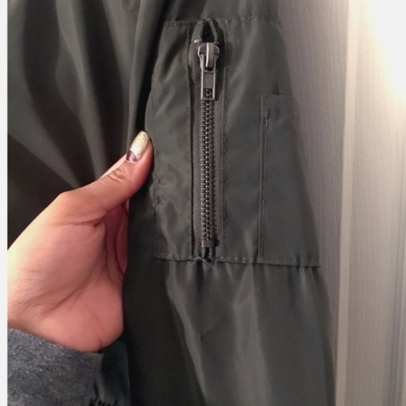 🦄 Bomber jacket - Picture 7 of 8